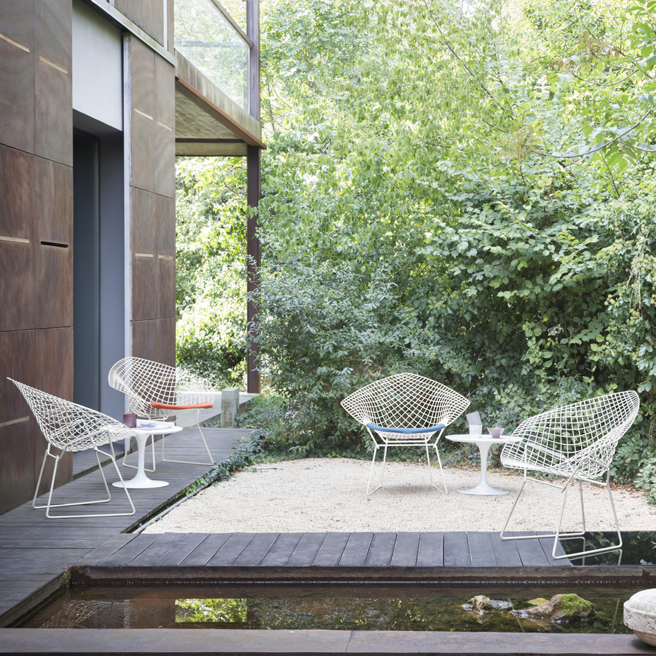 Bertoia Diamond Chair Outdoor image 2 Bertoia Diamond Chair Outdoor image 2