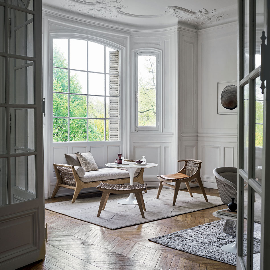 Saarinen Lounge-Height Table Saarinen Lounge-Height Table