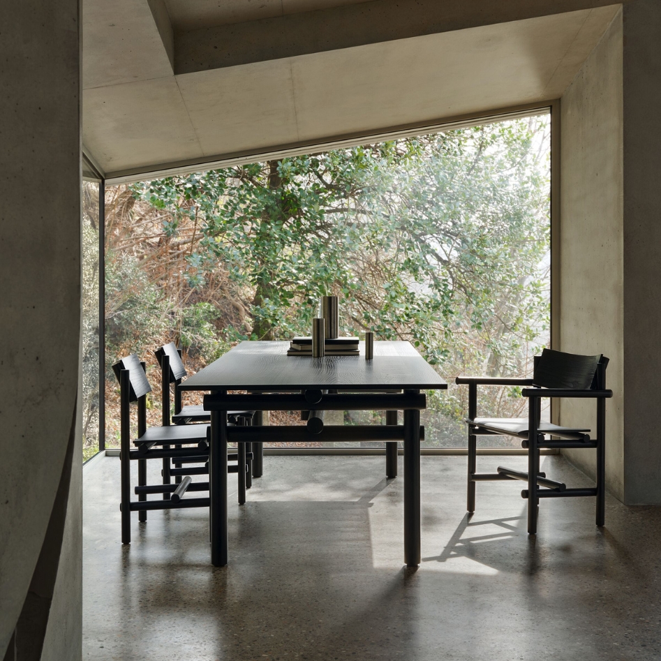 Muecke Wood Collection – Dining Table Muecke Wood Collection – Dining Table