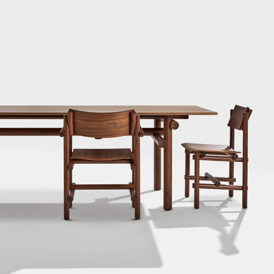 Muecke Wood Collection – Dining Table Muecke Wood Collection – Dining Table