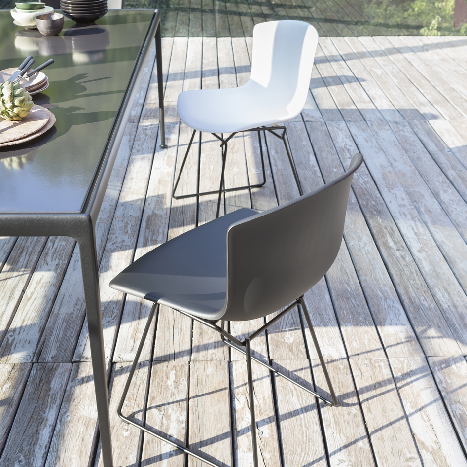 Bertoia Plastic Side Chair - Outdoor image 6